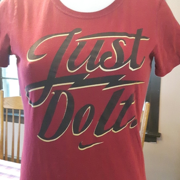 size S Nike JUST DO IT T-shirt - Picture 3 of 9